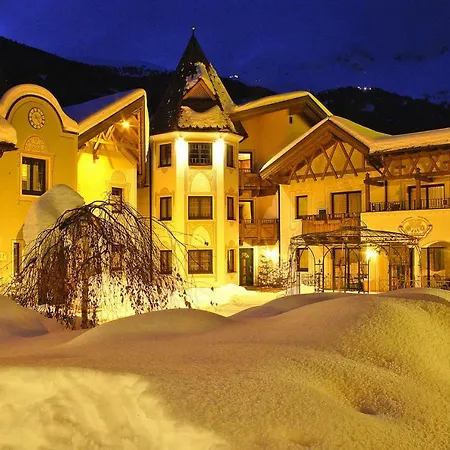 Castello Falkner - Otr031005-cya Sölden